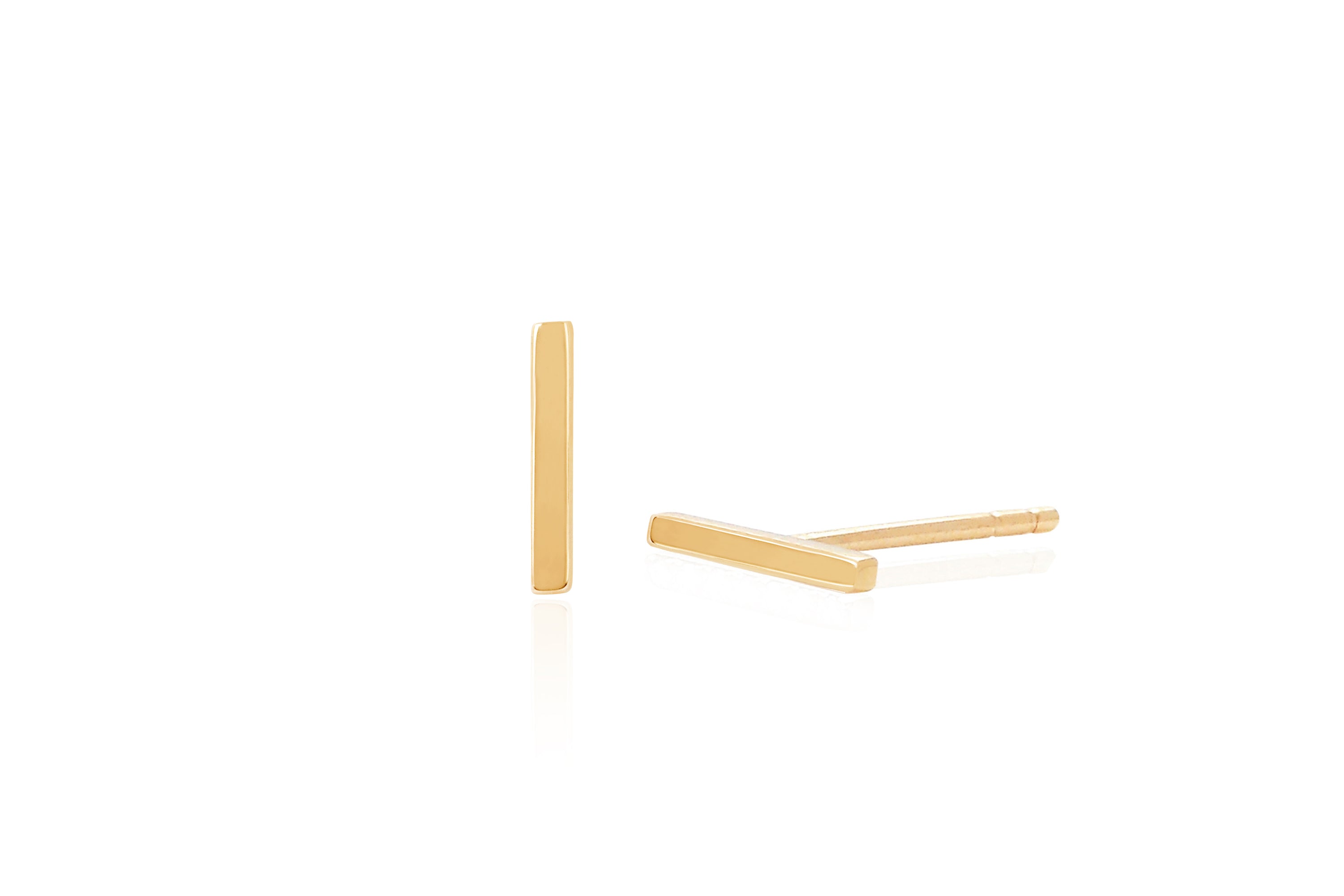 Gold Mini Bar Stud Earring